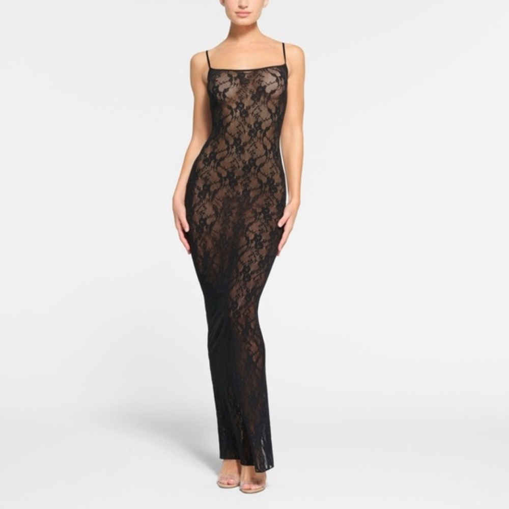 New with tag! SKIMS ULTRA FINE LACE CAMI LONG MAXI DRESS ONYX XS